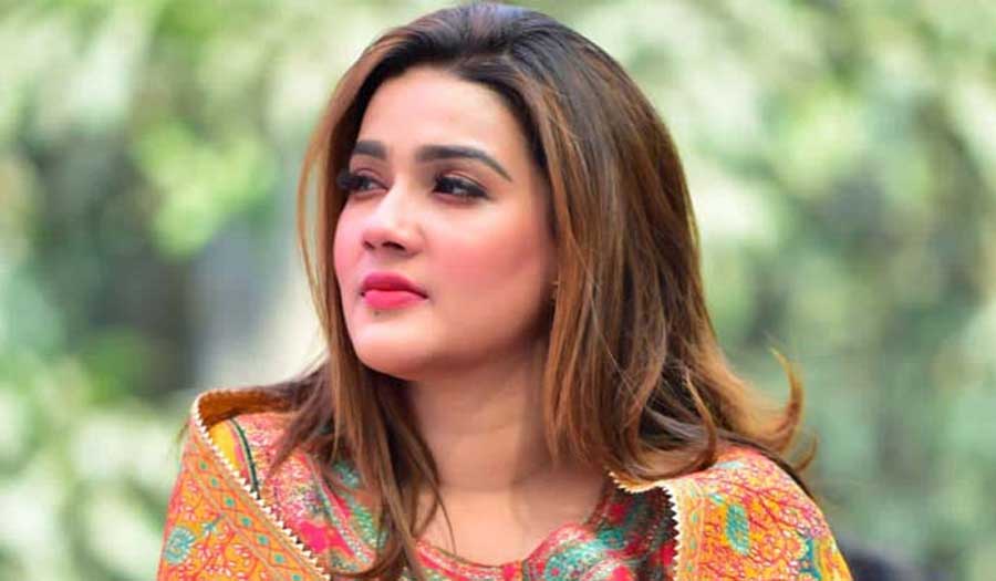 স্বতন্ত্র প্রার্থী হিসেবে মনোনয়ন ফরম তুললেন মাহি