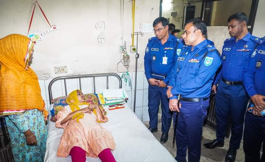 মানবতার সেবায় সর্বদা কাজ করছেন ঠাকুরগাওঁয়ের পুলিশ সুপার
