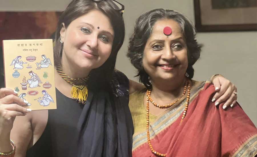 ব্লাউজ নিয়ে বিদ্রুপ, কড়া বার্তা স্বস্তিকার