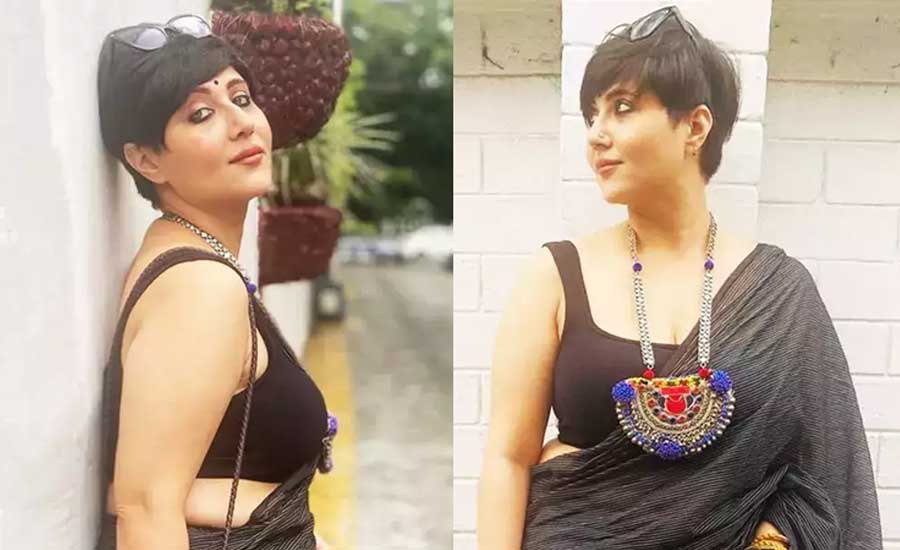 ব্লাউজ নিয়ে বিদ্রুপ, কড়া বার্তা স্বস্তিকার