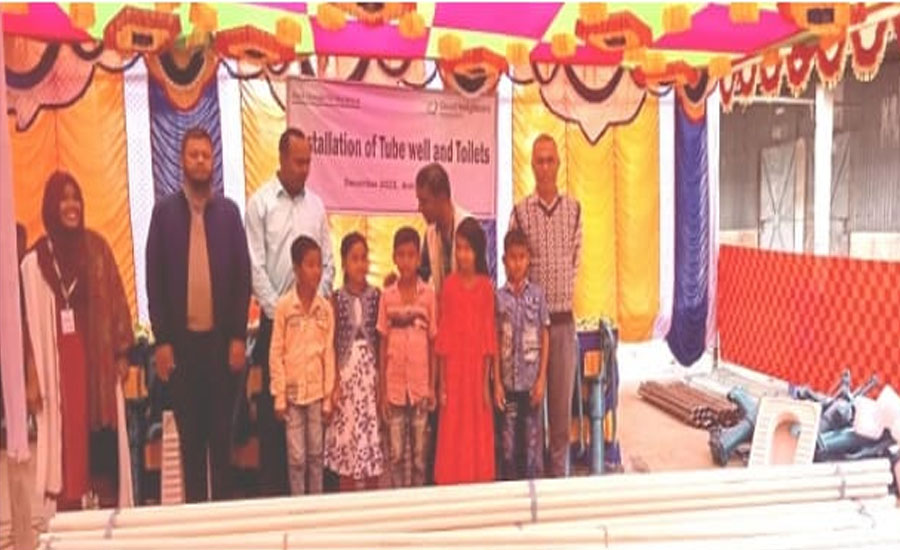 কুড়িগ্রামে কিশোরী ও শিশুদের মাঝে বিভিন্ন খাদ্য সামগ্রী স্যানিটারী ন্যাপকিন, ল্যাট্টিন ও টিউবয়েল বিতরণ 