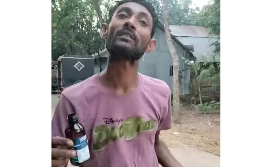 চৌদ্দগ্রামে প্রকাশ্যে মাদক সেবন