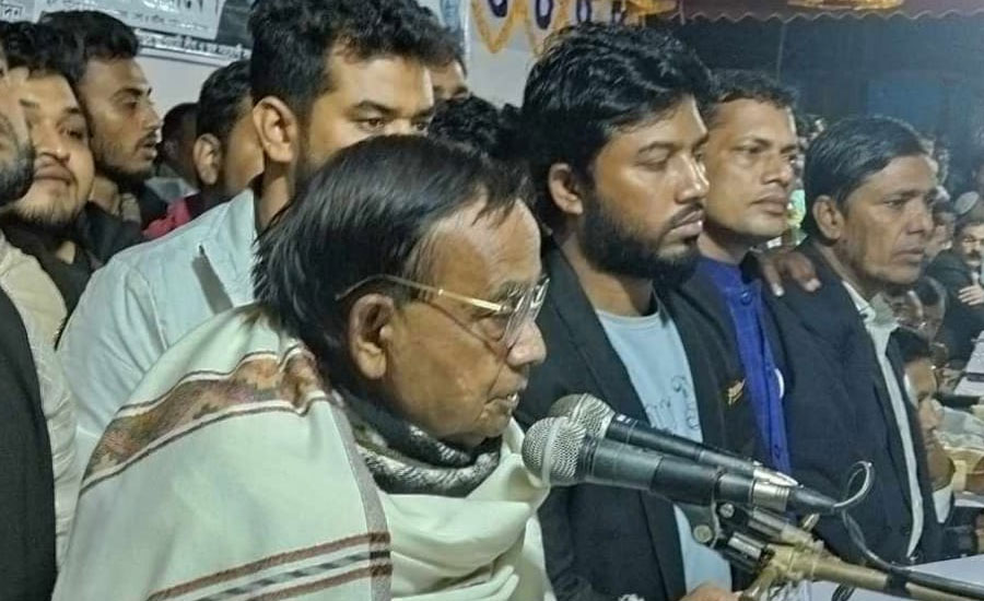 নৌকা প্রতিকে ভোট দিয়ে উন্নয়ন : মুজিবুল হক 