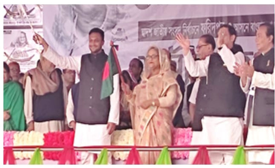 মানুষের ভাগ্য উন্নয়নের জন্য কাজ করে করছি : প্রধানমন্ত্রী