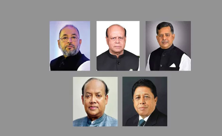 নৌকা পেয়েও ডুবলেন যাঁরা