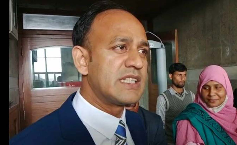 স্বতন্ত্রের ‘প্রেসারে’ই থাকতে পারবেন কিনা দেখেন: ব্যারিস্টার সুমন 