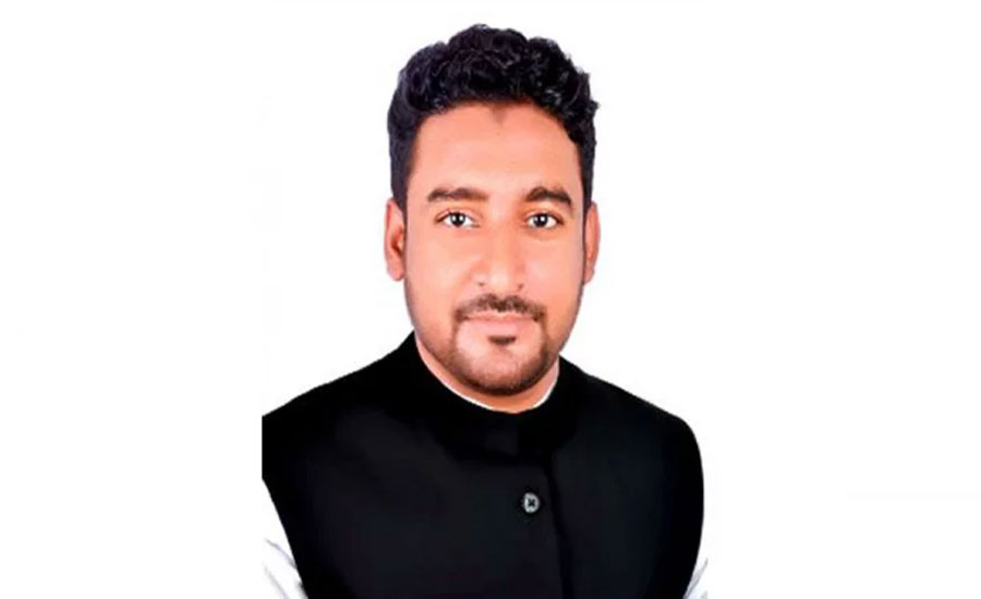 ২৮ বছর বয়সে সর্বকনিষ্ঠ এমপি হয়ে আলোচনায় আজিজ