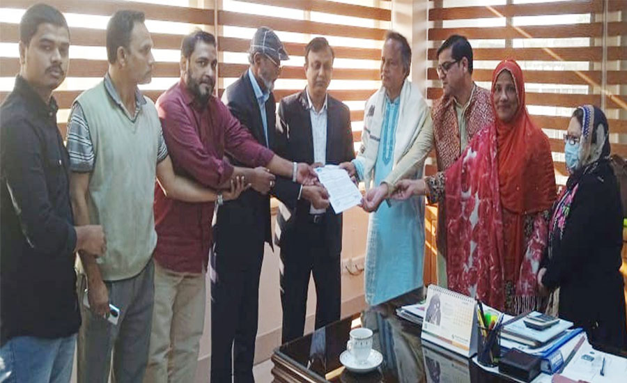 চট্টগ্রামের আবাসিক বাসা,বাড়িতে নিরবিচ্ছিন্ন গ্যাসের দাবিতে স্মারকলিপি প্রদান