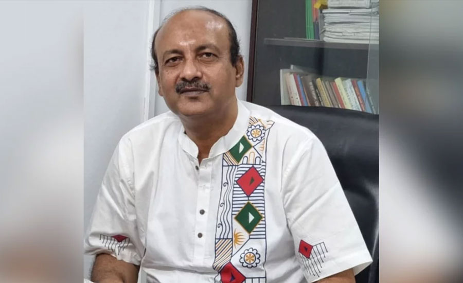 বাংলা একাডেমি সাহিত্য পুরস্কার ফিরিয়ে দিলেন জাকির তালুকদার