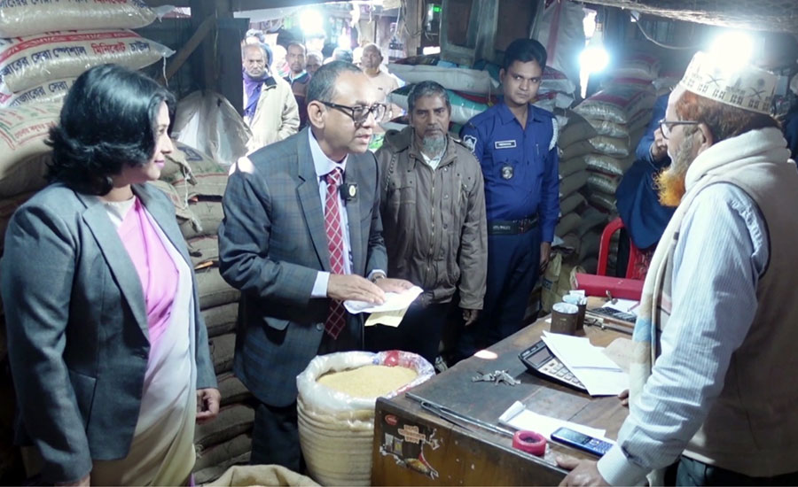 সরকারকে বিব্রতকর অবস্থায় ফেলতে চালের দাম বাড়ানো হয়েছেঃ এ এইচ এম শফিকুজ্জামান