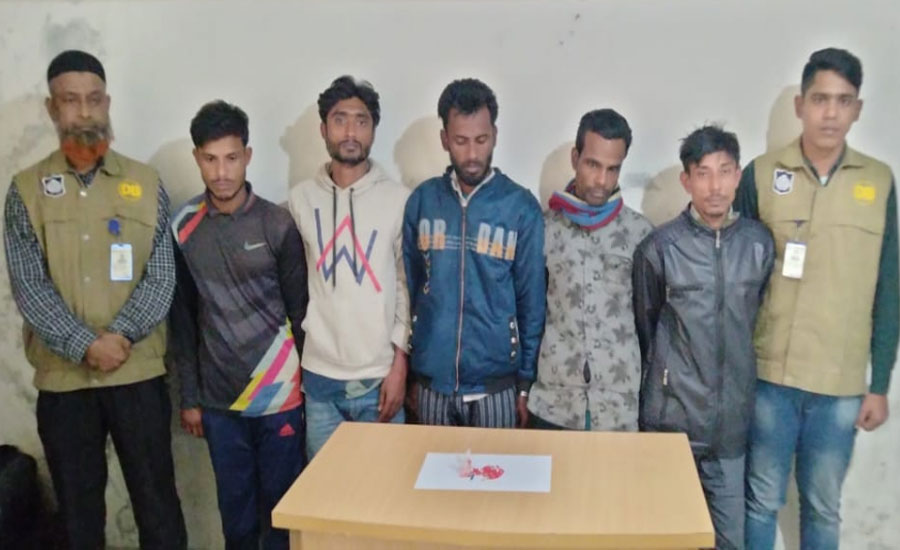 কিশোরগঞ্জে ইয়াবাসহ ৫ মাদক ব্যবসায়ী গ্রেফতার