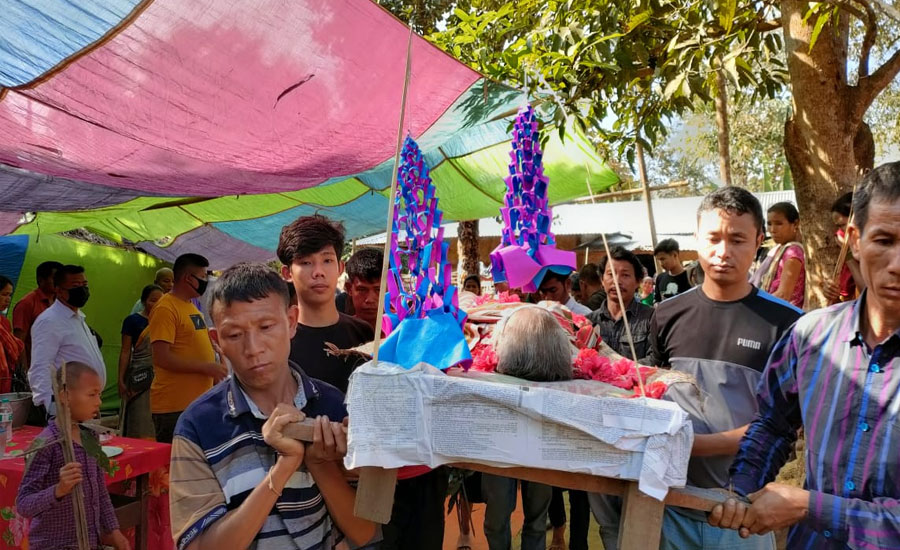 সাজেকে ইউপিডিএফের সহযোগীতায় নির্মল চাকমার দাহত্রুিয়া অনুষ্টান সম্পন্ন