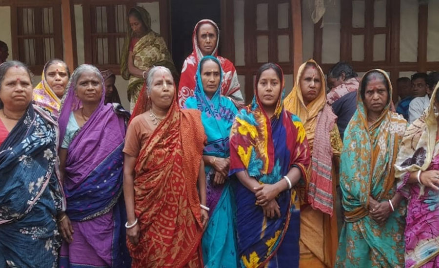 পটুয়াখালীর বাউফলে ভূমিদস‍্যূ ‘হারুন কারী’ আতঙ্কে ৩০ সংখ্যালঘু  পরিবার