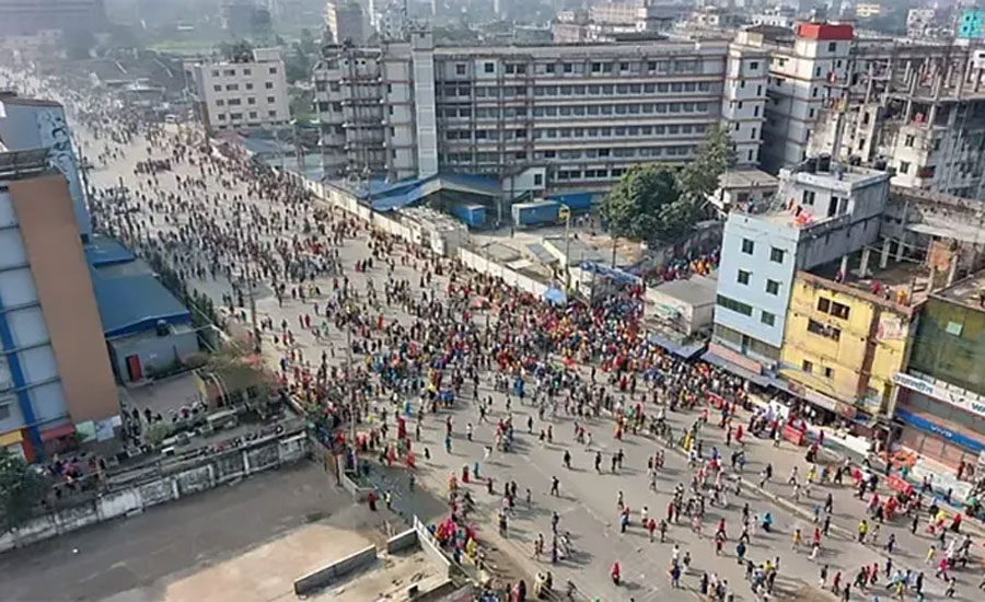 গাজীপুর সিটি করপোরেশনের গাড়িচাপায় শ্রমিক নিহত, মহাসড়ক অবরোধ-ভাঙচুর