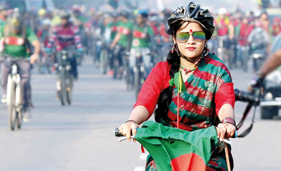 ৮ মার্চ কেন নারী দিবস পালন হয়? জেনে নিন এই দিনটির ইতিহাস