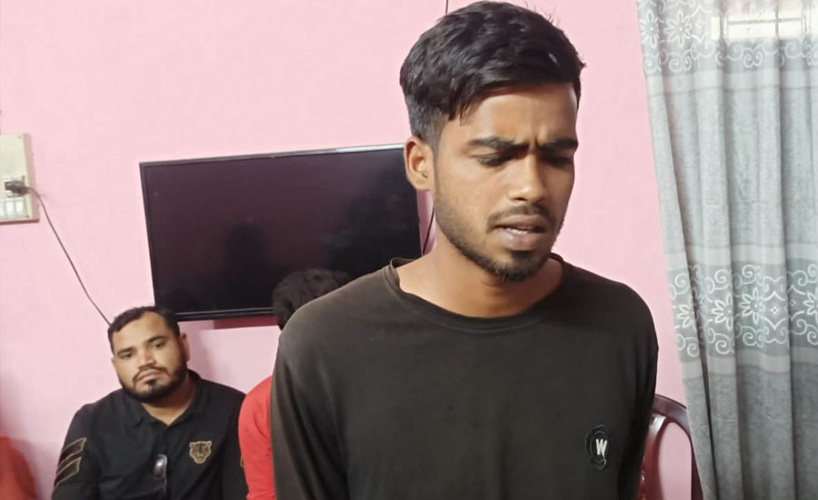 সিরাজগঞ্জে মন্দিরে ঢুকে প্রতিমা ভাংচুর-আটক ১