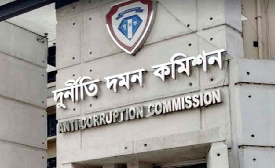 সিভিল এভিয়েশনের সাবেক প্রকৌশলী ও তার স্ত্রীর বিরুদ্ধে দুদকের মামলা