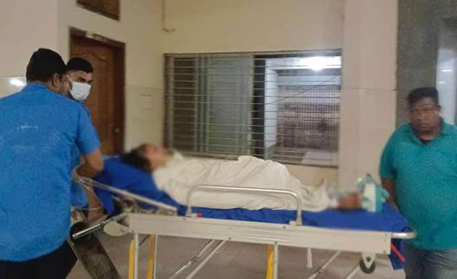 লাশের সারিতে পড়ে থাকা সোনিয়া এবার সত্যিই মারা গেলো