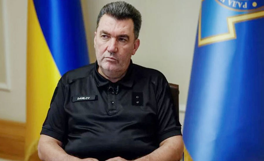 শীর্ষ নিরাপত্তা কর্মকর্তাকে বরখাস্ত করলেন জেলেনস্কি