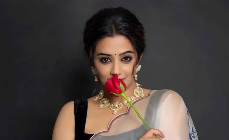 ভারতের জনপ্রিয় অভিনেত্রীর প্রথম পারিশ্রমিক ছিল মাত্র ৫০০ রুপি