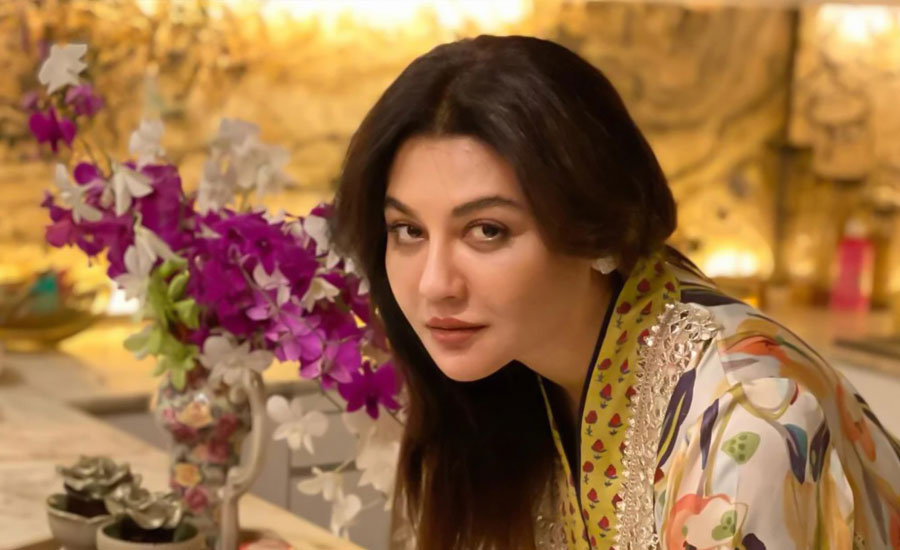 কেন গান গাইলেন, ব্যখ্যা দিলেন জয়া আহসান