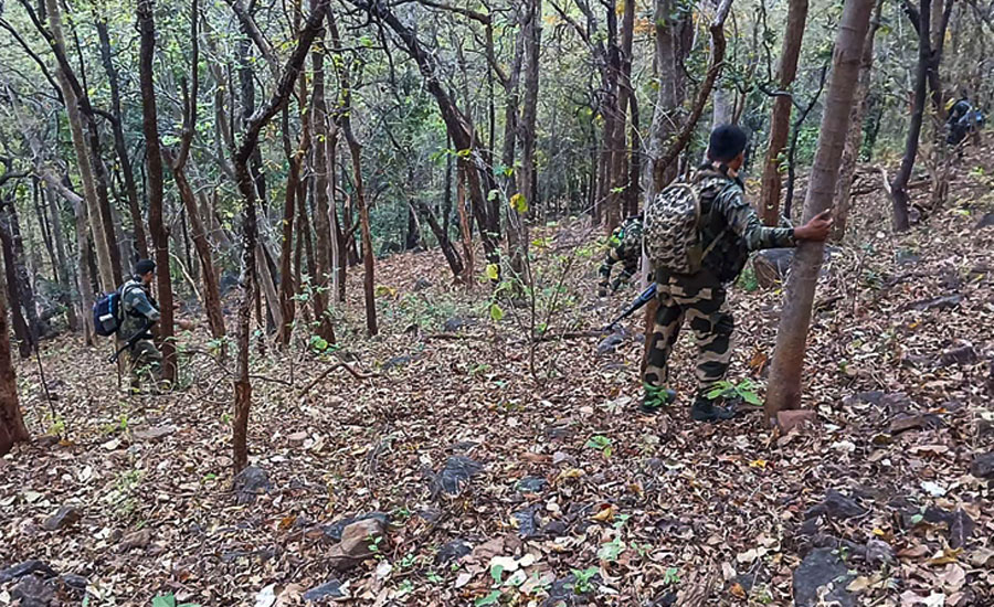 ভারতে এনকাউন্টারে শীর্ষ নেতাসহ নিহত ২৯ মাওবাদী
