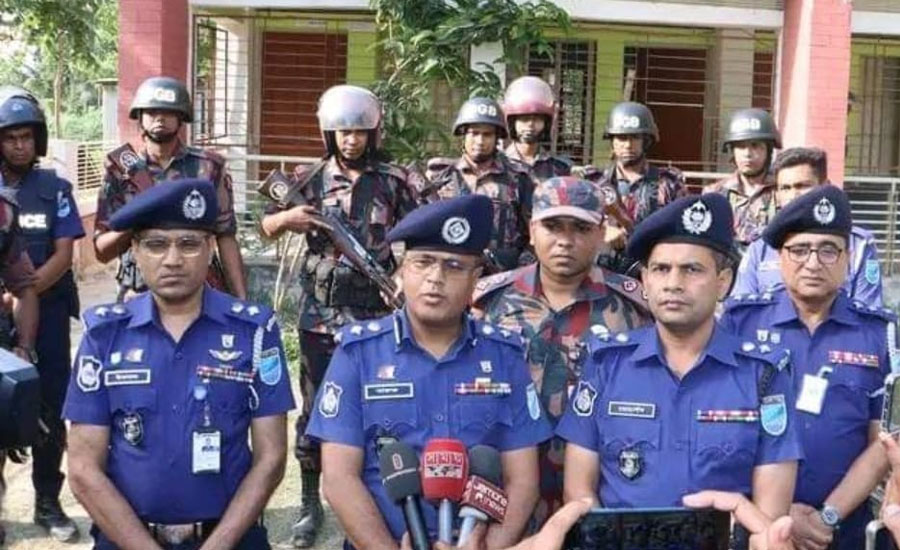 ফরিদপুরের মধুখালীতে পঞ্চপল্লী পরিদর্শন করলেন  ডিআইজি 