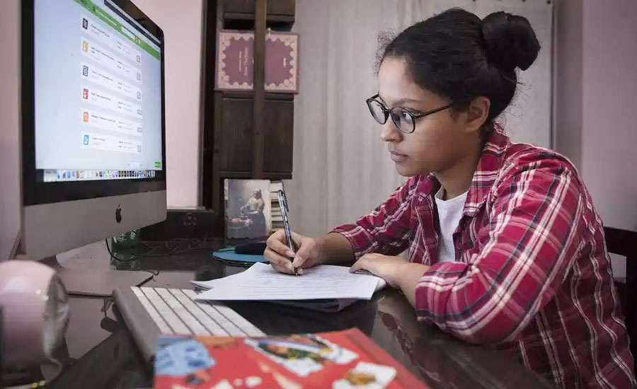 বিভিন্ন বিশ্ববিদ্যালয়ে অনলাইন ক্লাসের সিদ্ধান্ত