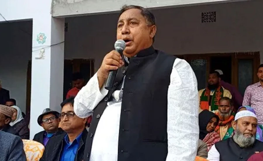 দলের কঠোর নির্দেশনার পরও সরছেন না আইনমন্ত্রীর ফুফাতো ভাই