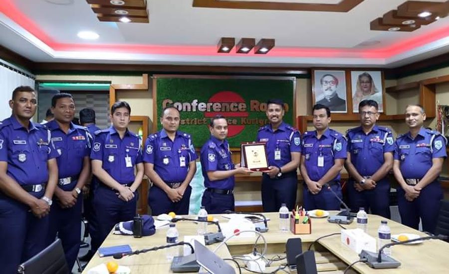 কুড়িগ্রাম জেলা পুলিশের ২ জন সদস্যের বদলিজনিত বিদায় সংবর্ধনা অনুষ্ঠিত