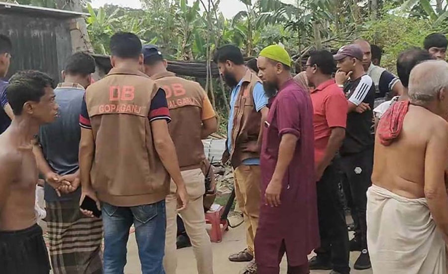 কোটালীপাড়ায় এক ব্যক্তিকে গলা কেটে হত্যা