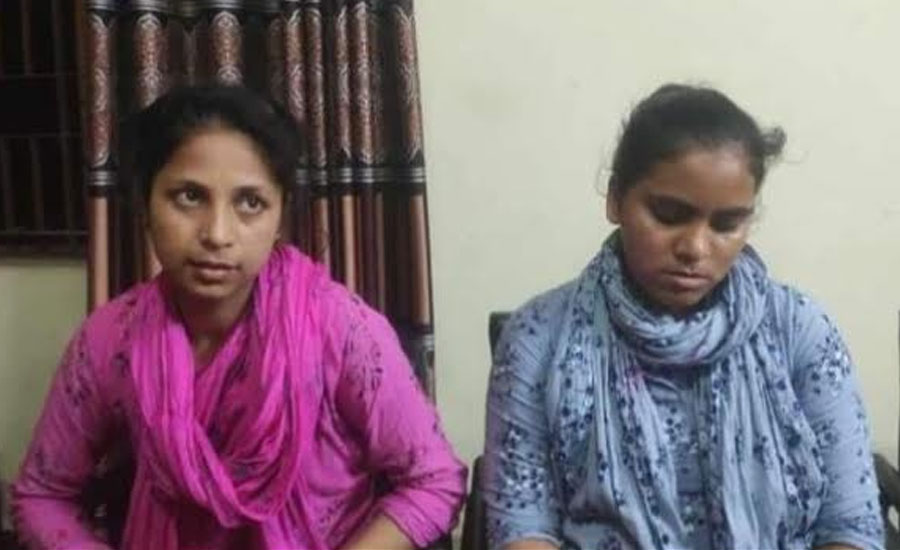 বিয়ের উদ্দেশ্যে একসাথে বাসাভাড়া নিলেন দুই মাদরাসাছাত্রী, তারপরins class=