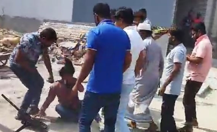 ডেমরায় সাংবাদিক পরিচয়ে চাঁদাবাজি করতে গিয়ে গণধোলাইয়ের শিকার 