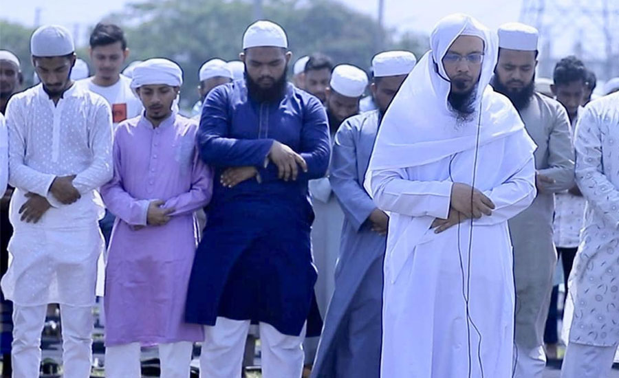 ঢাবিতে বৃষ্টির প্রার্থনায় মাঠে নামাজের অনুমতি দেয়নি বিশ্ববিদ্যালয় প্রশাসন