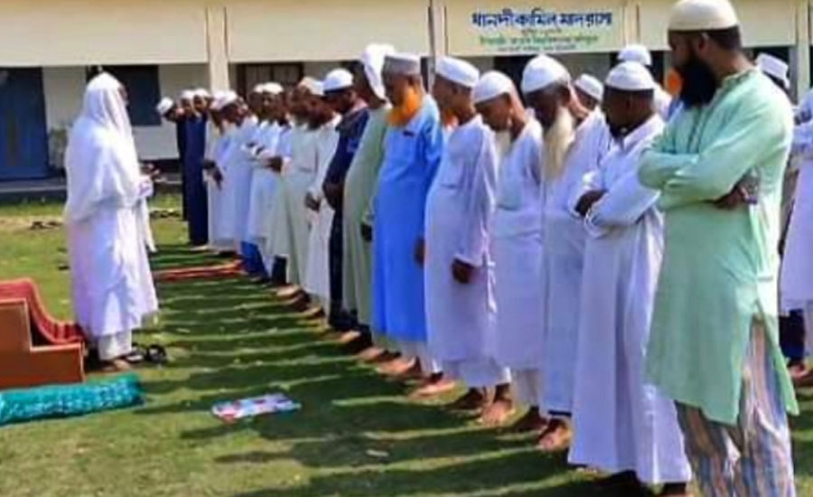 পটুয়াখালীর বাউফলে বৃষ্টির জন্য ইসতিসকার নামাজ অনুষ্ঠিত