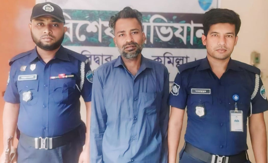 দেবীদ্বারে কিশোরী ধর্ষণ মামলার আসামী আটক,