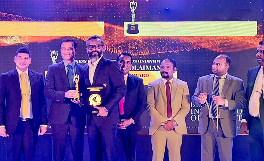 নগদ ও সোলায়মান সুখনের বিডব্লিউআইও অ্যাওয়ার্ড লাভ