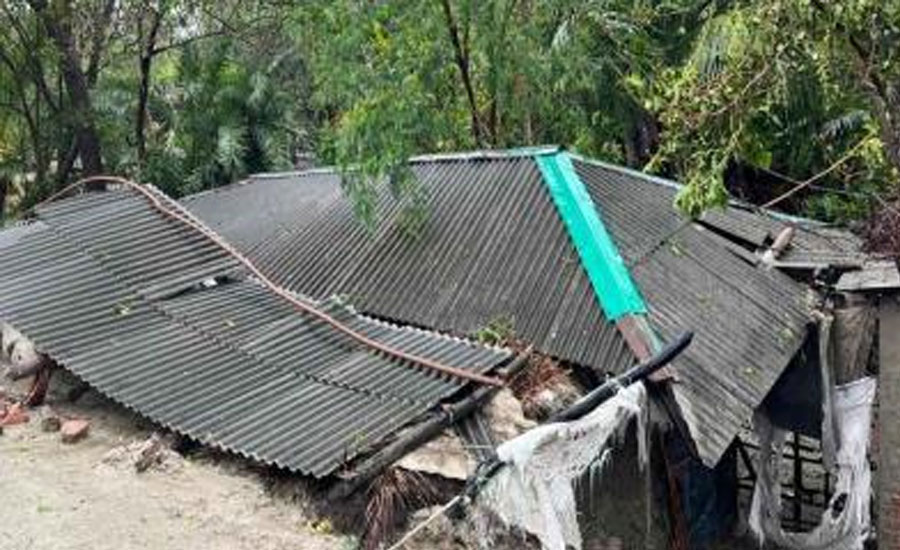 ঘূর্ণিঝড় রেমাল নোয়াখালীতে সাড়ে তিন হাজার বাড়িঘর বিধ্বস্ত