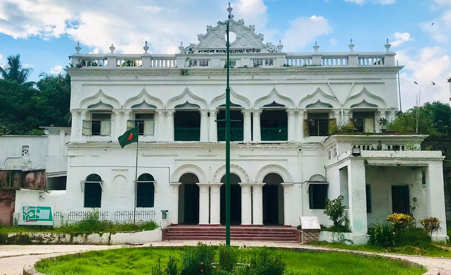 আরো ২ শতাধিক নিদর্শন নিয়ে উদ্বোধনের প্রতিক্ষায় নবাব ফয়জুন্নেছা জাদুঘরের নতুন গ্যালারী 