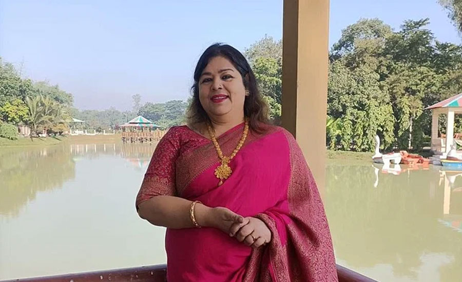 যেভাবে রাজনীতিতে হঠাৎ উত্থান লায়লা কানিজের