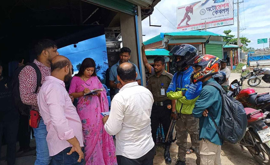 কর্ণফুলীতে নিরাপত্তা নিশ্চিতে সড়ক- মহাসড়কে অভিযান, জরিমানা ২০ হাজার 