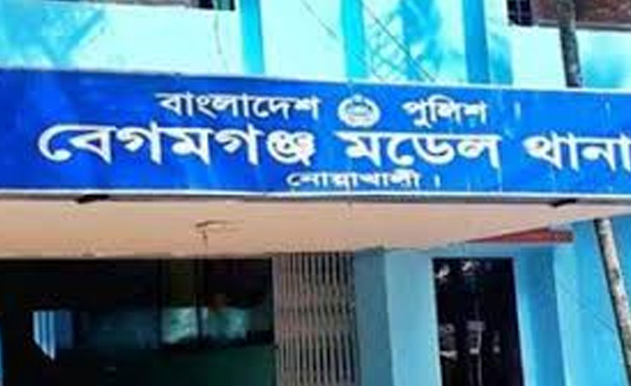 ফুটবল খেলা নিয়ে বিরোধ: বাড়িতে ঢুকে তরুণের হাত-পায়ের রগ কাটল সন্ত্রাসীরা  