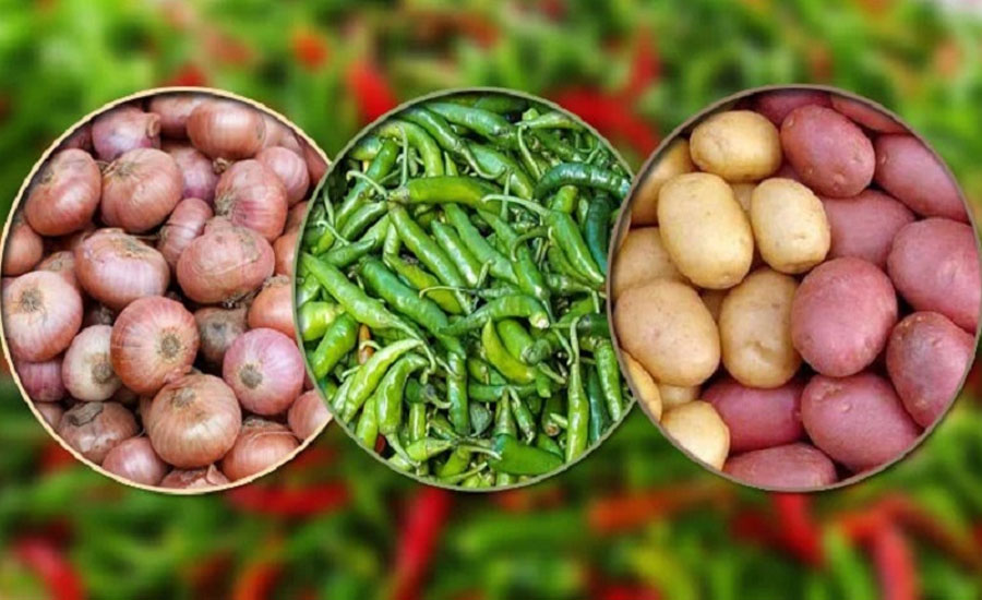 পেঁয়াজের কেজি ১০০, মরিচ ৪০০ টাকা