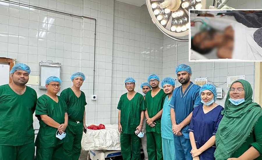 ৫০ কেজি ওজনের রোগীর পেটে মিলল ১২ কেজির টিউমার!