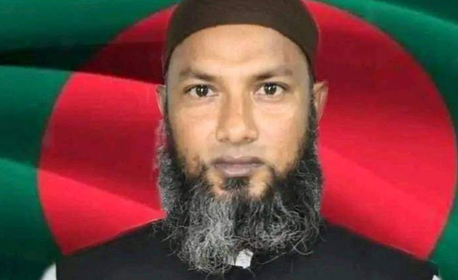 কুড়িগ্রাম শহরে অগ্নিকাণ্ড, সাহায্যের হাত বাড়িয়ে দিয়েছেন মোস্তাফিজার রহমান সাজুু
