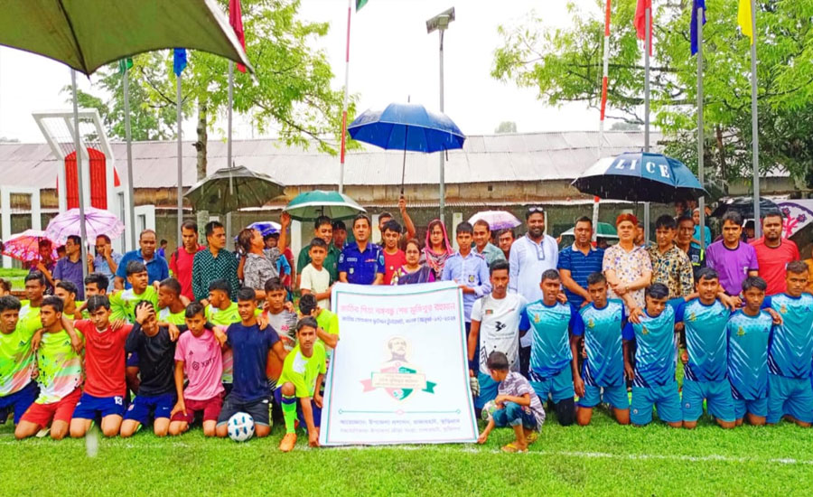 রাজারহাটে বঙ্গবন্ধু  গোল্ডকাপ ফুটবল টুর্নামেন্টের উদ্বোধন