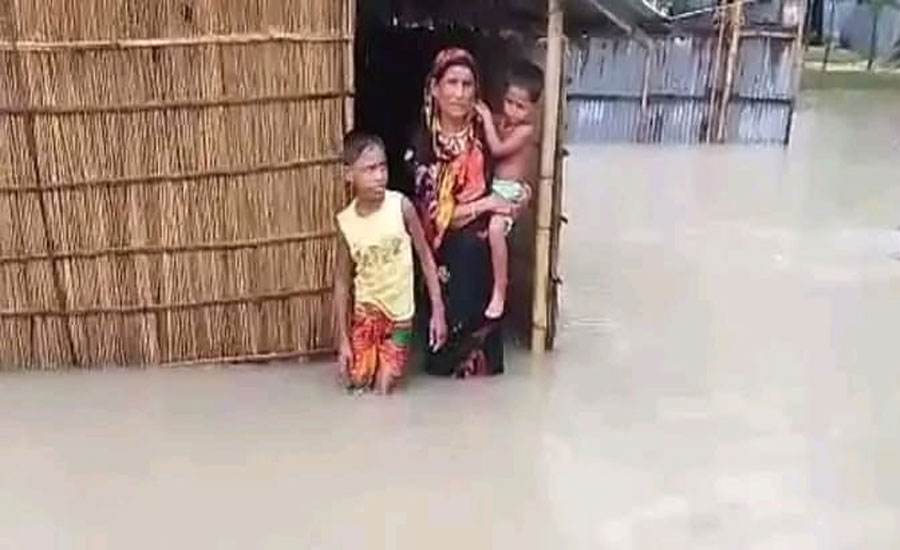 কুড়িগ্রামে বন্যা পরিস্থিতির অবনতি, বিপদসীমা ছুঁইছুঁই করেছে নদীর পানি