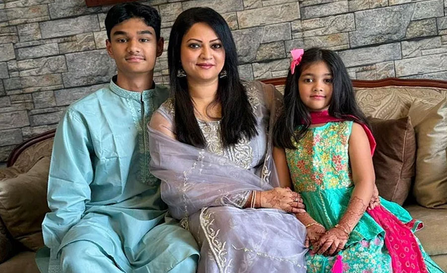 নিউইয়র্কের স্কুল ছেড়ে কেন ঢাকার স্কুলে সন্তানদের পড়াচ্ছেন অভিনেত্রী রিচি
