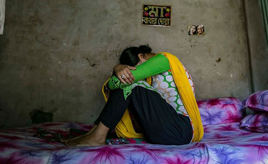 ভারতে পাচারের পর নামানো হয় যৌনকর্মে, যেভাবে দেশে ফিরছেন বাংলাদেশি তরুণী