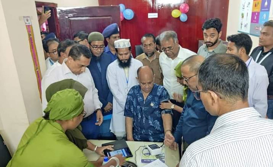 খানসামায় মৌখিক আশ্বাস দিলেন স্বাস্থ্যমন্ত্রী